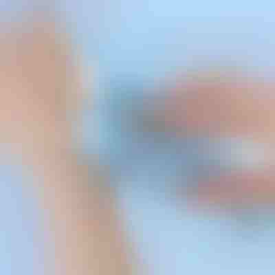 Burete exfoliant pentru corp | SCRUBBIA